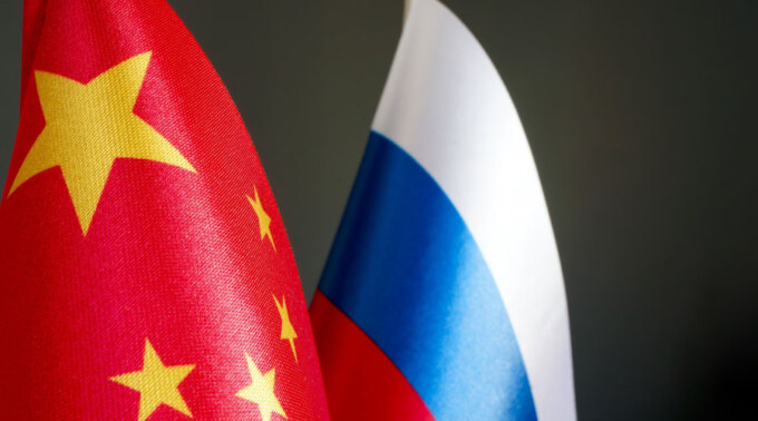 china-russia-flags